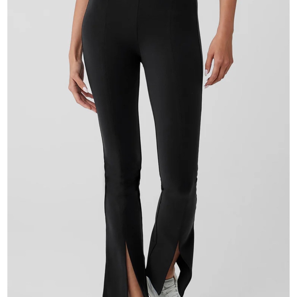 Alo yoga Airbrush 7/8 High Waist Flutter Leggings